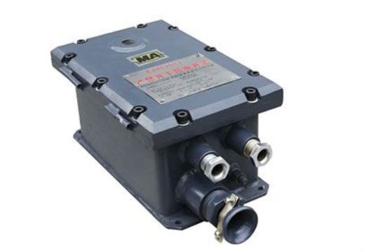 點擊查看詳細信息<br>標題：礦用150W隔爆電源箱 閱讀次數(shù)：2140