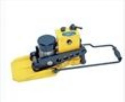 點(diǎn)擊查看詳細(xì)信息<br>標(biāo)題：YQ-200型液壓起道器 閱讀次數(shù)：1957