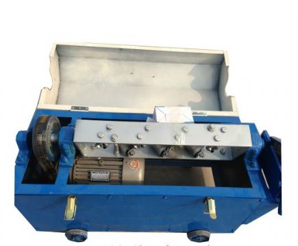 點擊查看詳細(xì)信息<br>標(biāo)題：3-12型鋼筋調(diào)直切斷機(jī) 閱讀次數(shù)：1790