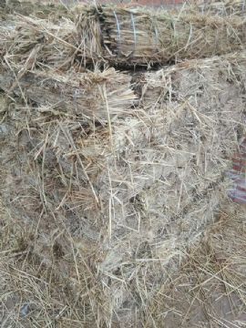 點(diǎn)擊查看詳細(xì)信息<br>標(biāo)題：鐵路專(zhuān)用草支墊設(shè)備、草棒15854621686 閱讀次數(shù)：2155