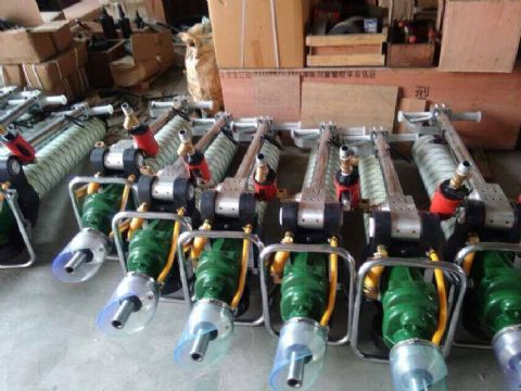 點擊查看詳細信息<br>標題：MQT-130/2.8型氣動錨桿鉆機15898635797 0537-3202711 閱讀次數(shù)：2620