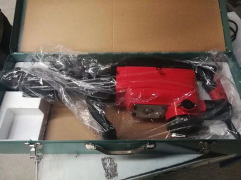 點(diǎn)擊查看詳細(xì)信息<br>標(biāo)題：電鎬 閱讀次數(shù)：2204