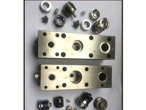 點(diǎn)擊查看詳細(xì)信息<br>標(biāo)題：乳化泵配件 閱讀次數(shù)：2421